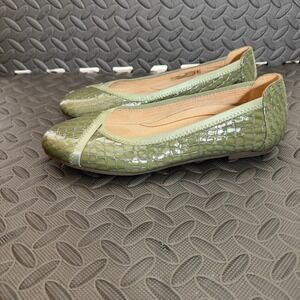 Vionic Spark Caroll Ballet Flats Women Size 8 Croc Embossed Print Olive Leather